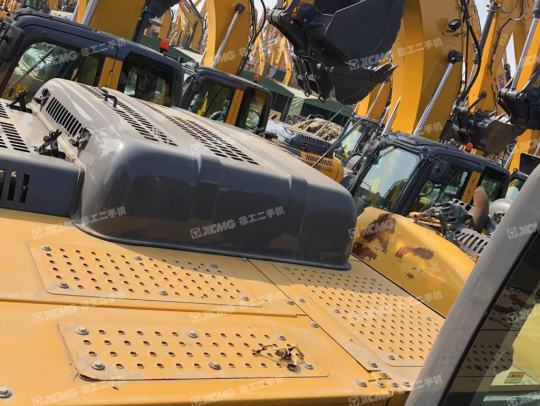 徐工XE380DK履带式挖掘机