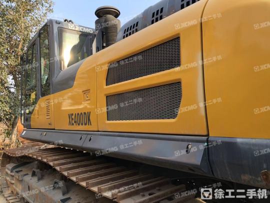 徐工XE400DK履带式挖掘机