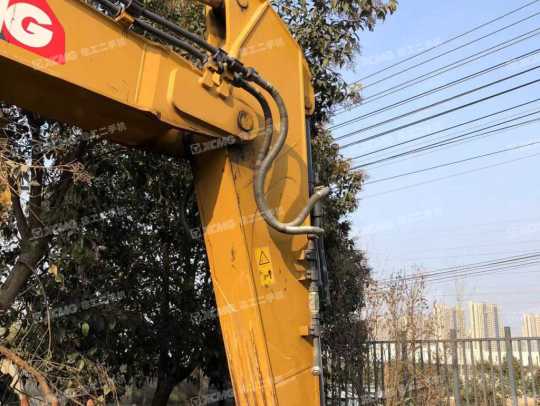 徐工XE400DK履带式挖掘机