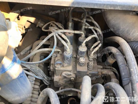 徐工XE550DK履带式挖掘机