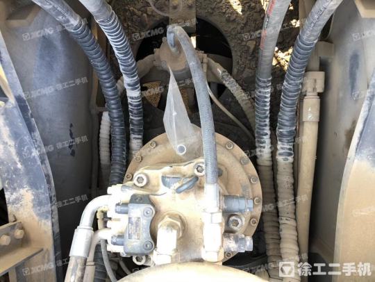 徐工XE550DK履带式挖掘机