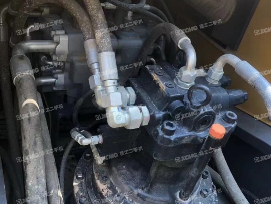 徐工XE335DK履带式挖掘机