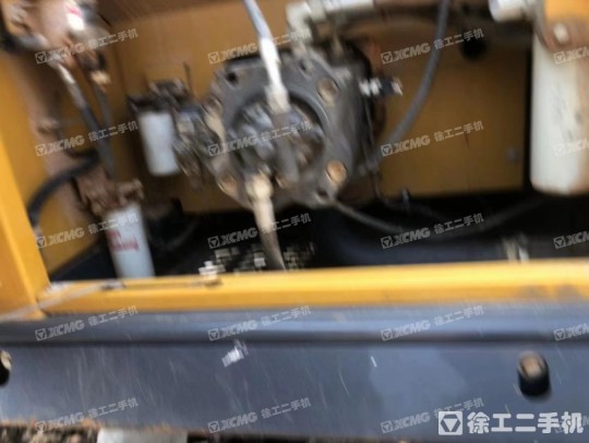 徐工XE335DK履带式挖掘机