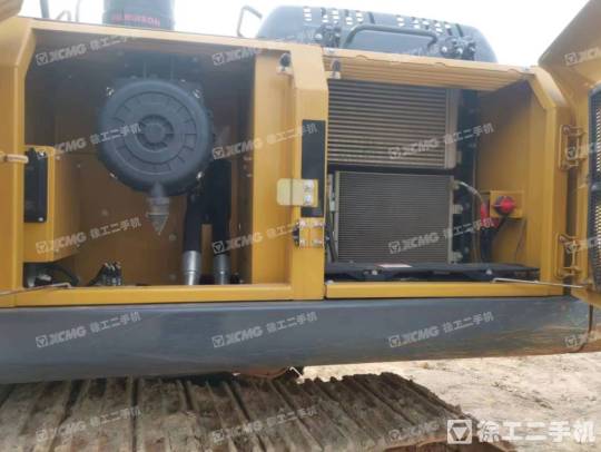 徐工XE215DA履带式挖掘机