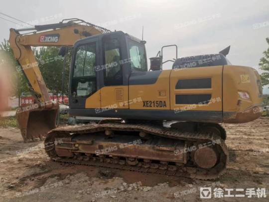 徐工XE215DA履带式挖掘机