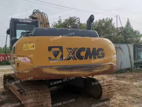 徐工XE215DA履带式挖掘机