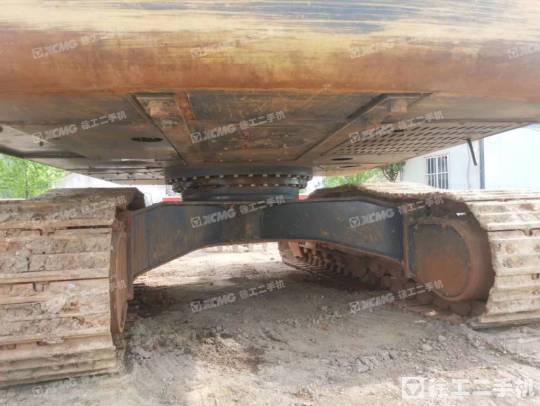 徐工XE215DA履带式挖掘机