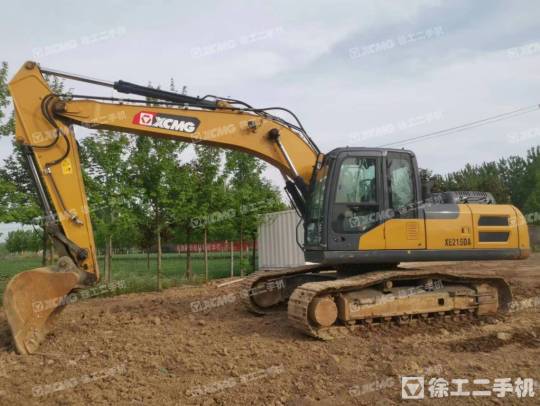 徐工XE215DA履带式挖掘机