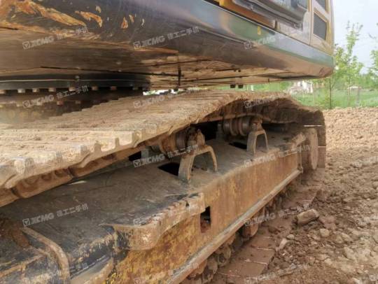 徐工XE215DA履带式挖掘机