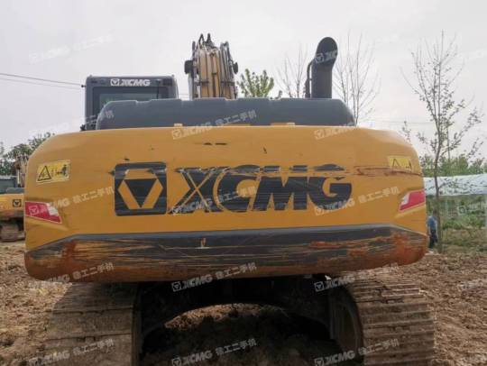 徐工XE215DA履带式挖掘机