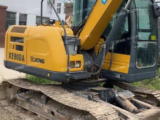 徐工XE75DA履带式挖掘机