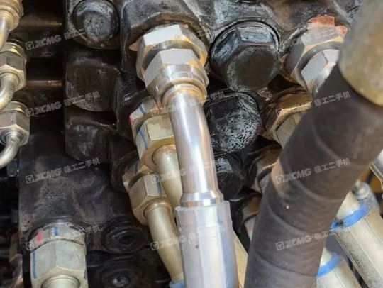 徐工XE75DA履带式挖掘机