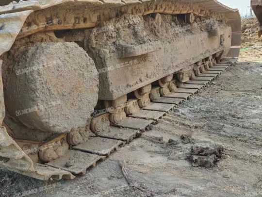 徐工XE200DA履带式挖掘机