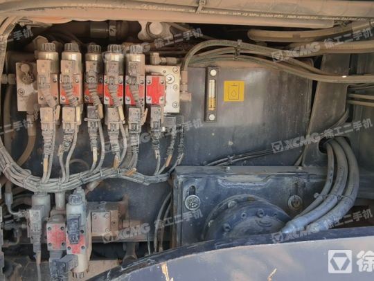 徐工RP903摊铺机