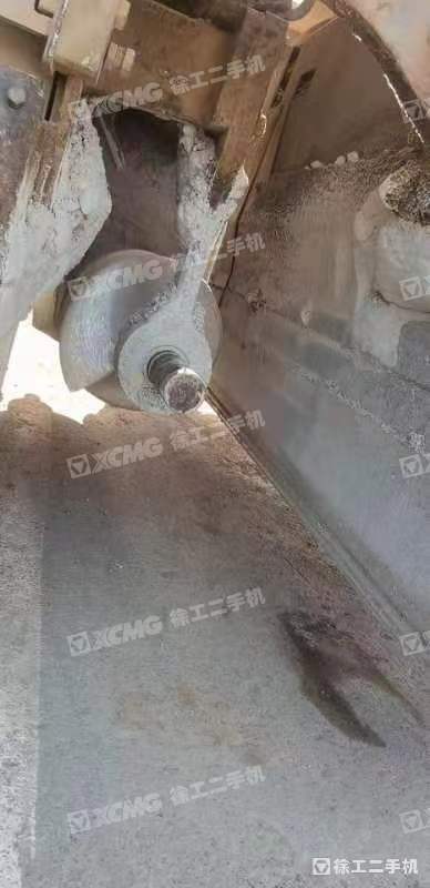 徐工RP903摊铺机