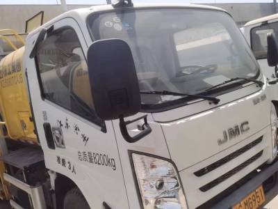 徐工XZJ5080TCAJ5餐厨垃圾车