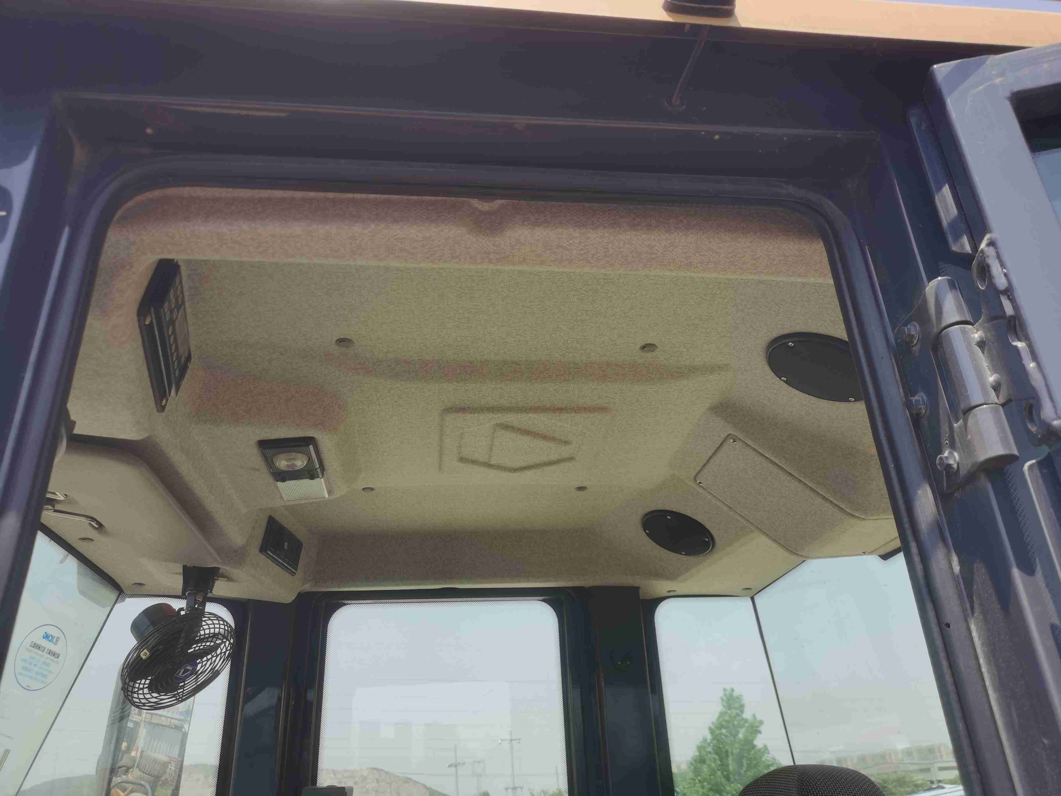 徐工LW500HV轮式装载机