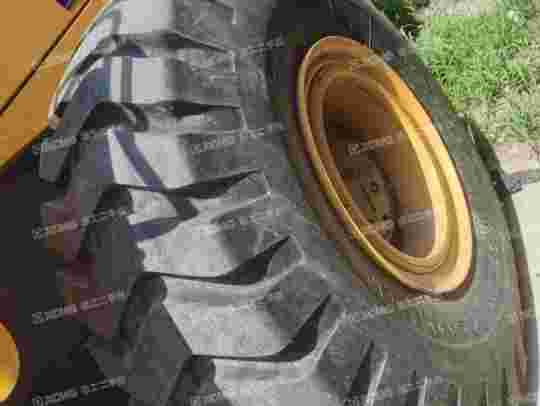 徐工LW500HV轮式装载机