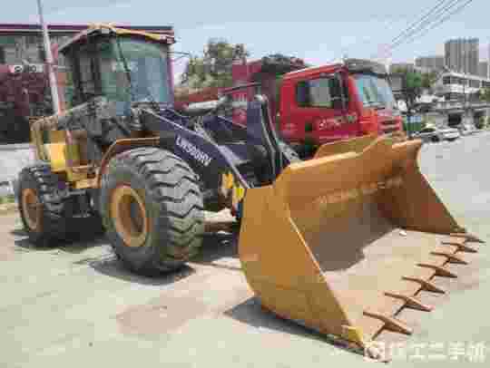 徐工LW500HV轮式装载机
