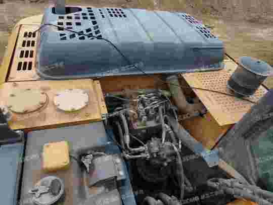 徐工XE270DK履带式挖掘机