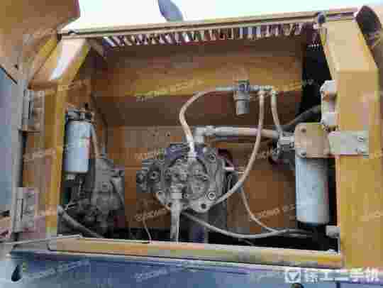 徐工XE335DK履带式挖掘机