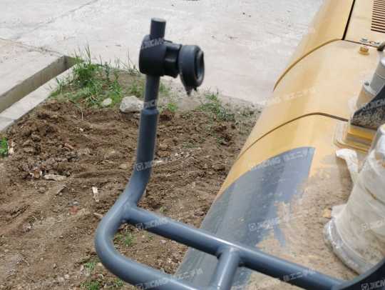 徐工XE335DK履带式挖掘机