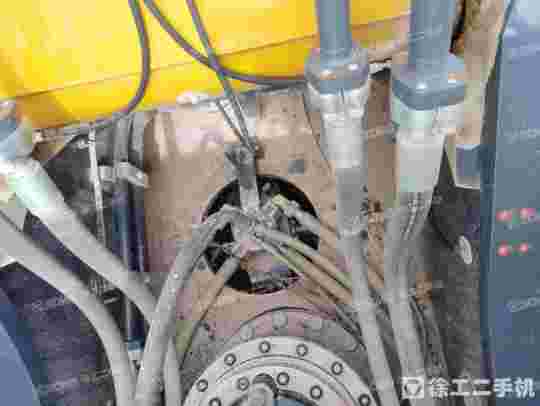 徐工XE335DK履带式挖掘机