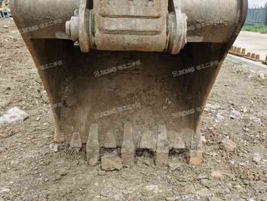 徐工XE335DK履带式挖掘机