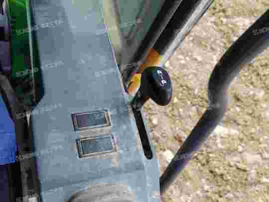 徐工XE335DK履带式挖掘机