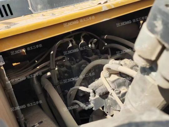 徐工XE380DK履带式挖掘机