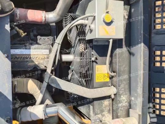 徐工XE380DK履带式挖掘机