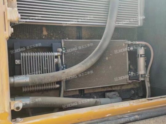 徐工XE380DK履带式挖掘机