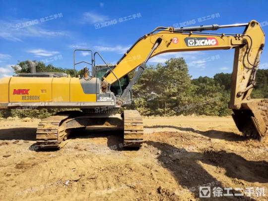 徐工XE380DK履带式挖掘机