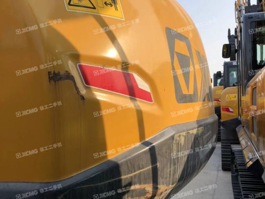 徐工XE400DK履带式挖掘机