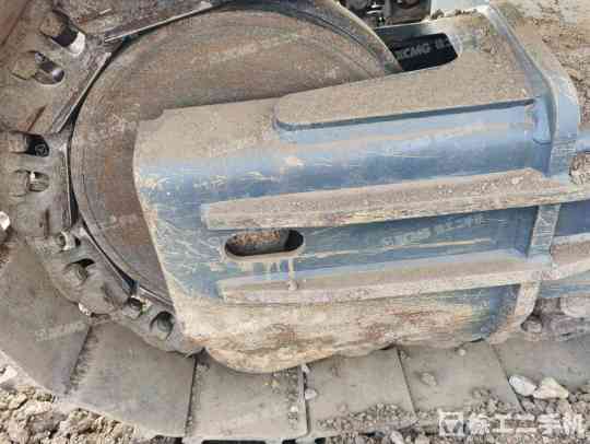 徐工XE400DK履带式挖掘机