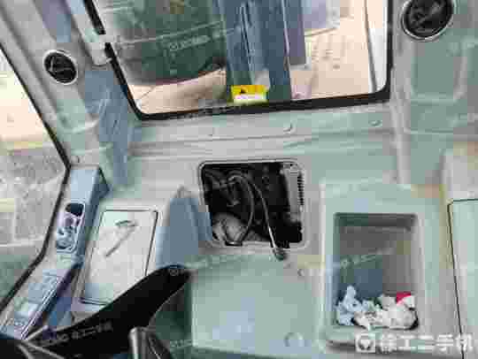 徐工XE400DK履带式挖掘机