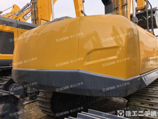 徐工XE400DK履带式挖掘机