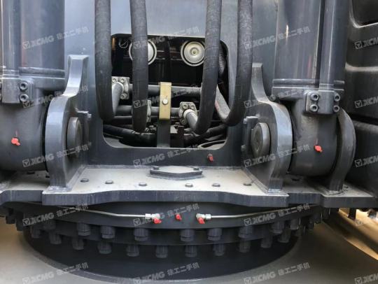 徐工XE400DK履带式挖掘机