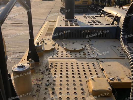 徐工XE400DK履带式挖掘机