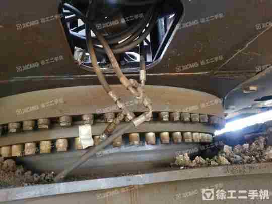 徐工XE470D履带式挖掘机