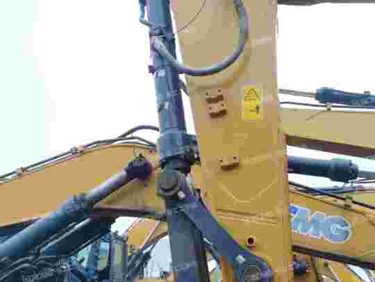 徐工XE470D履带式挖掘机