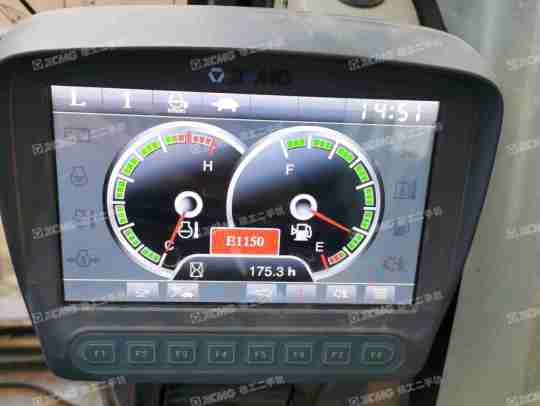 徐工XE470D履带式挖掘机