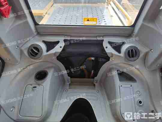 徐工XE490DK履带式挖掘机