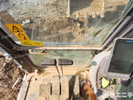 徐工XE490DK履带式挖掘机