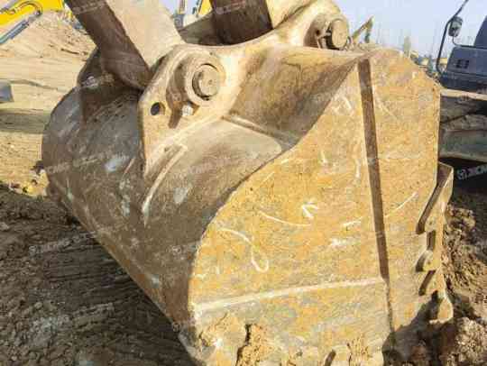 徐工XE490DK履带式挖掘机