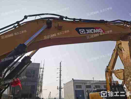 徐工XE490DK履带式挖掘机