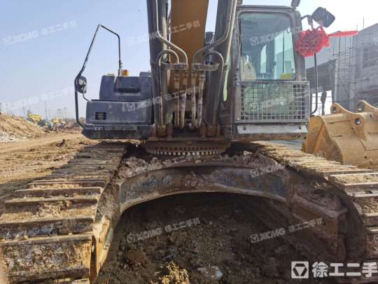 徐工XE490DK履带式挖掘机