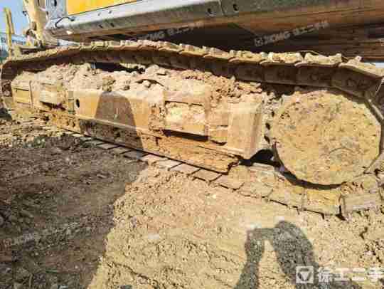 徐工XE490DK履带式挖掘机