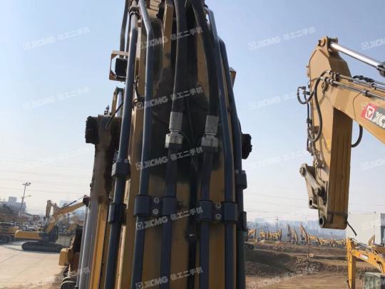 徐工XE550DK履带式挖掘机