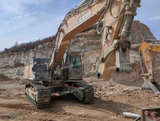徐工XE550DK履带式挖掘机
